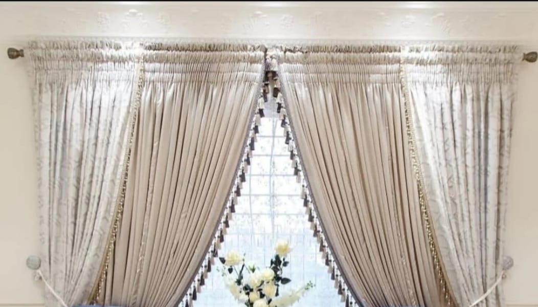 Light Coulor Velvet Curtains